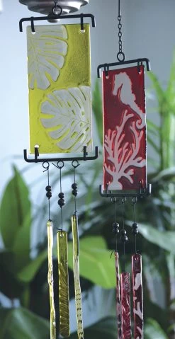 Silhouette Glass Wind Chime - Coral 5 Silhouette Glass Wind Chime - Coral -Kite Shop 81169 81168 Leaf CoralGlassChimes2